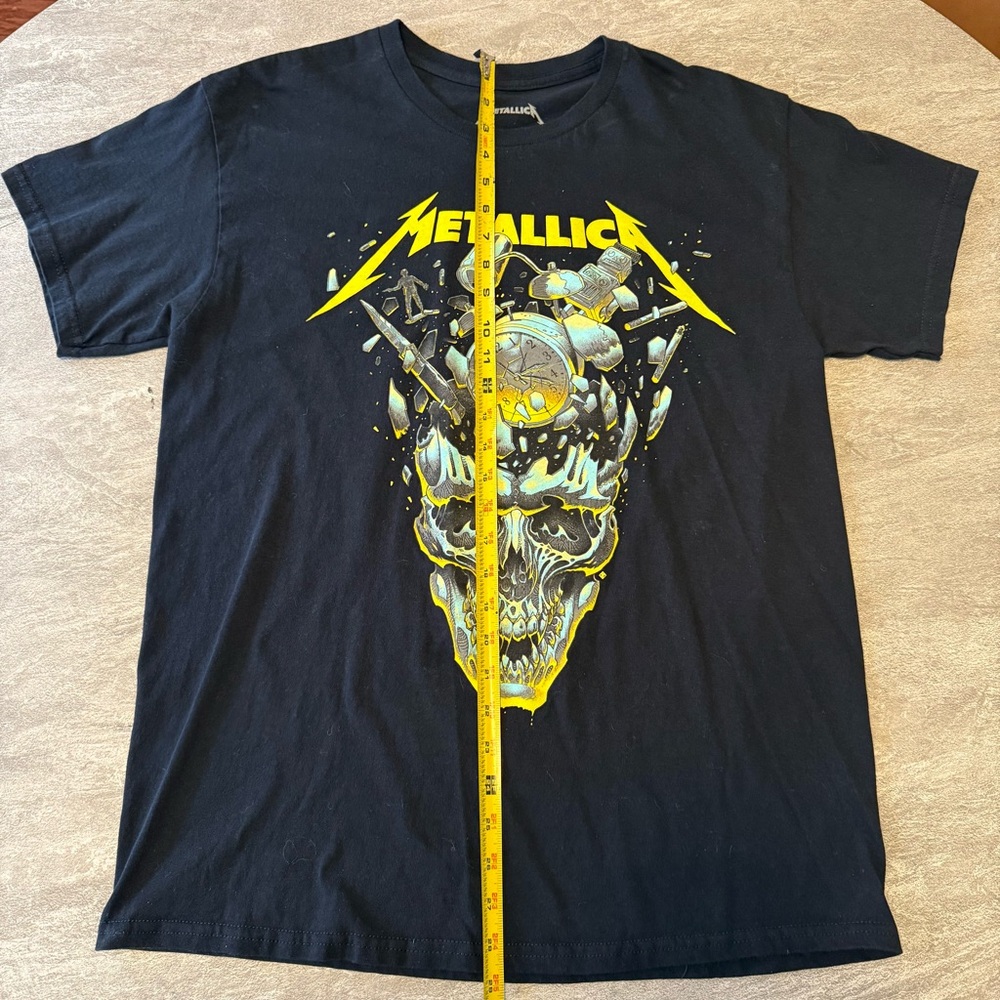 Metalica 2023/2024 Tour Shirt Black Skull Graphic Tee size L - Picture 4 of 5